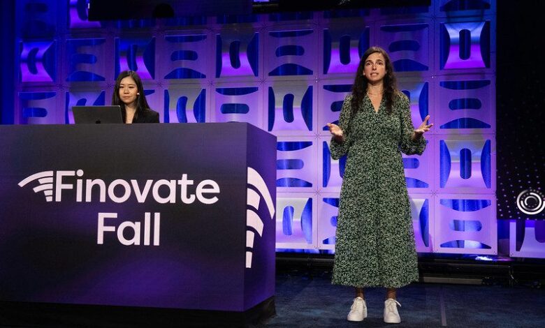 Fab Five: FinovateFall Scholarship Program Showcases Female-Led Fintechs