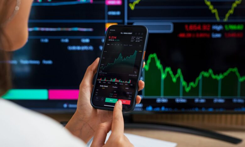 Best trading platforms for UK investors ranked – how do they compare?